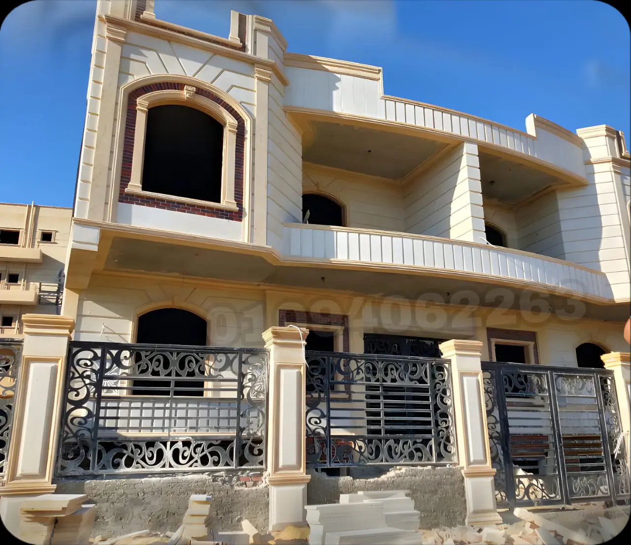 واجهة فيلا حجر ابيض ازازي مع حليات هيصم