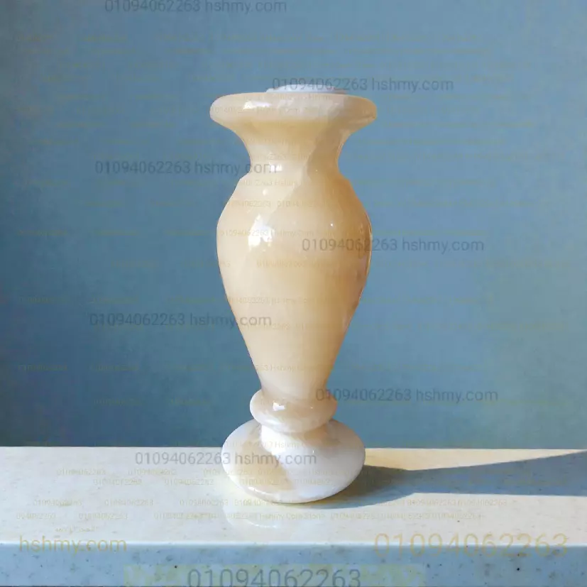 فازة زهور ألباستر