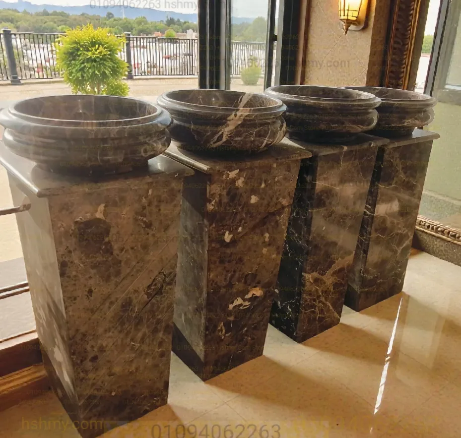 حوض إمبرادور إسباني